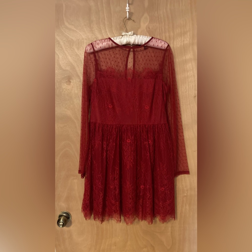 Women’s Red Lace Dress, short.